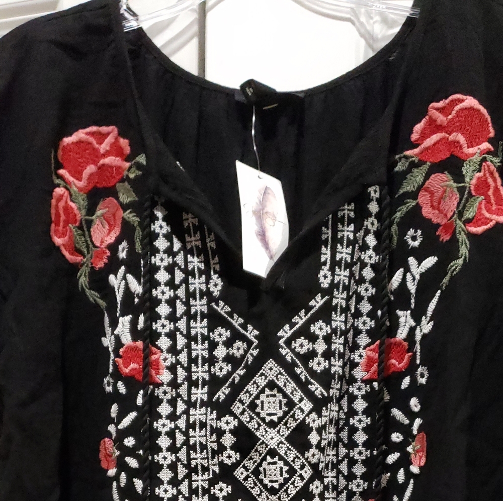 Jessica Simpson t-shirt